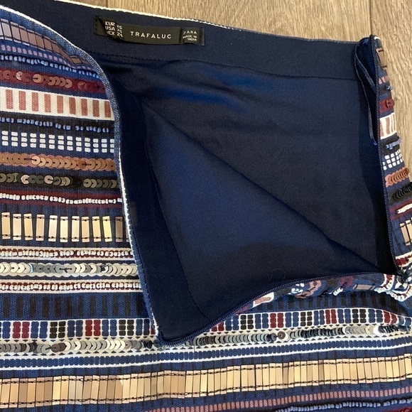 Zara Trafaluc mini skirt - Picture 3 of 10